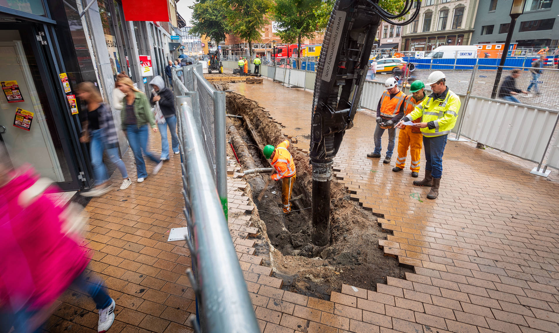 Graafwerkzaamheden zakelijke aansluiting